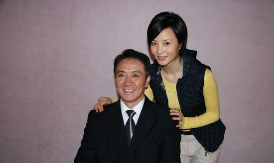 演技杠杠滴!国家一级演员,因戏生情娶小16岁娇妻,净身出户