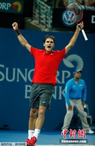 一般都是别人追星费天王。