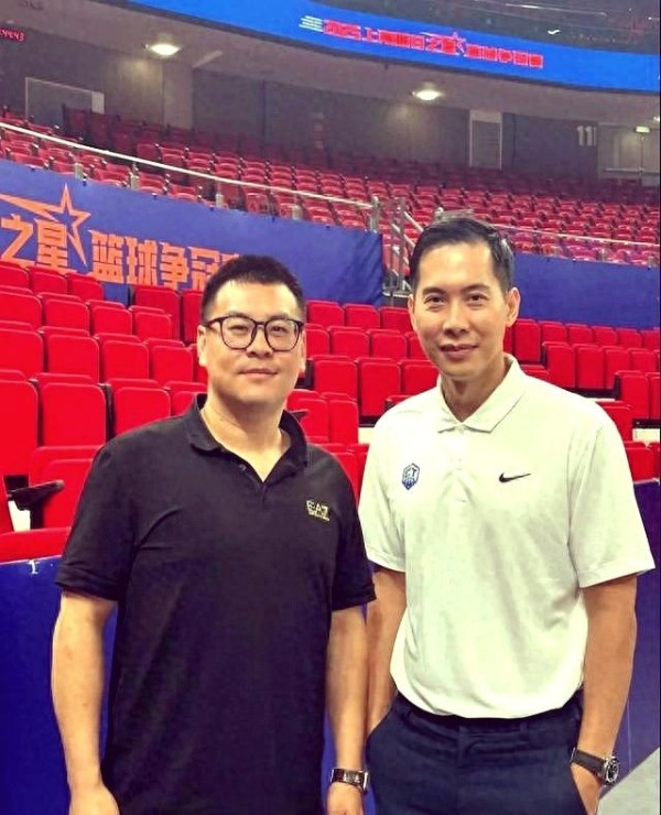 颜行书:从篮球场的青春偶像到娱乐圈的多元明星