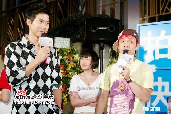 9月6日最酷男星：颜行书潇洒帅气代言信用卡