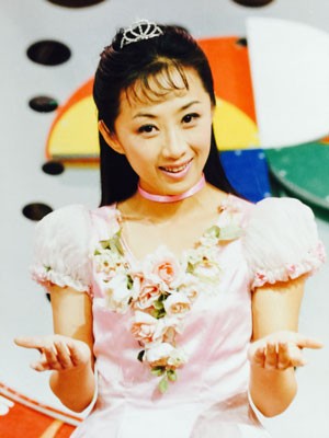 1995年花姐姐主持《大风车》