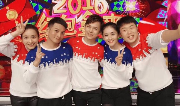 李维嘉谢娜回应不和:那是节目效果,维嘉重当主持快本粉丝看哭了