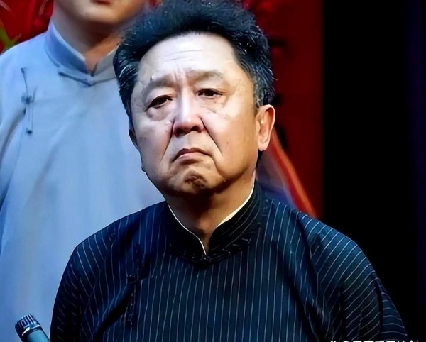 官方介入！揭示56岁于谦的真实境况，他与郭德纲早已不在同一条路上