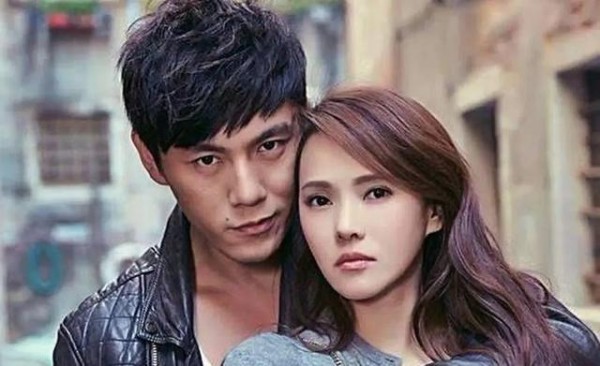 伊能静对庾澄庆的爱,卑微到尘埃,天生的一对却没走到最后,可惜