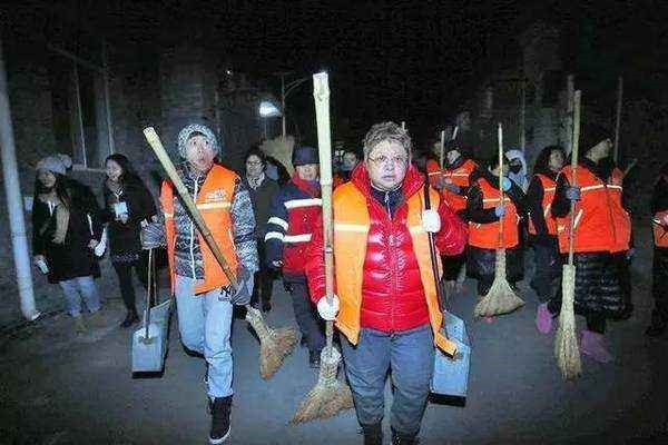 韩红张一山关系深度揭秘 没想到韩红和张一山爸爸有着这层关系