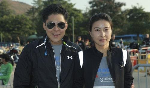 霍启刚和前女友合照情史遭扒 终于知道他为什么娶郭晶晶了