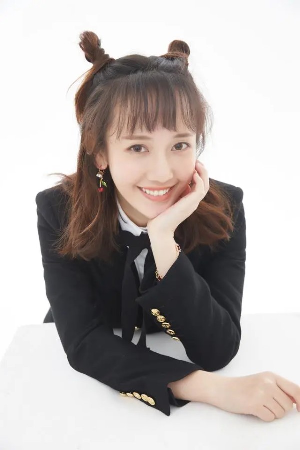 《以你为名的青春》女主李墨之成导演新宠 三部女主戏资源好到爆