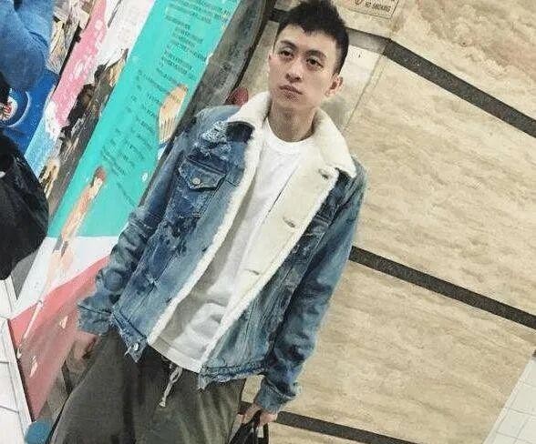 秦奋的财富神话:低调富二代的传奇人生