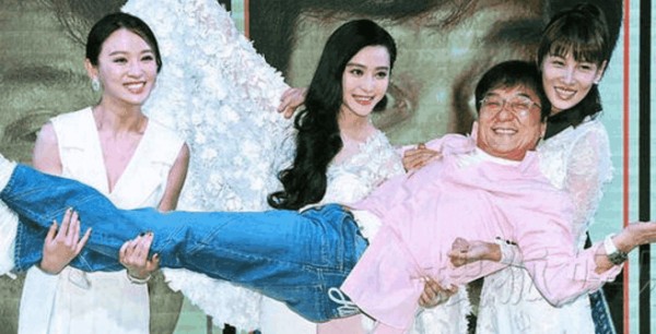 成龙家出事, 和范冰冰亲密照流出, 网友: 不消停