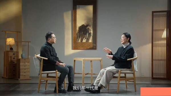 66岁倪萍袒露原生家庭的伤害:亲情不必强行美化