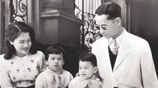 泰国王室怪事,成员颜值一代不如一代,到底是谁将基因带跑偏了?