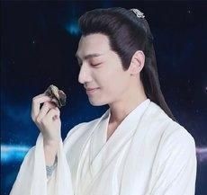 明星对待粉丝的态度,林更新金瀚画风清奇,罗云熙十分乖巧