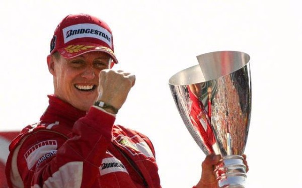 舒马赫清醒之后的近况:和朋友一起看F1比赛,语言交流仍有困难