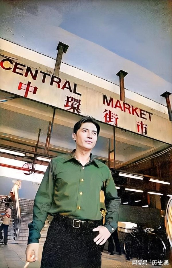 九十年代亚洲第一美男尊龙的代言费达到了香港最高