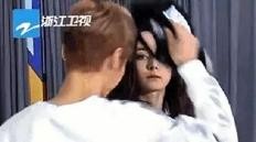 没有经过剪辑的鹿晗和热巴在节目中关系是这样的,心疼热巴太冤!