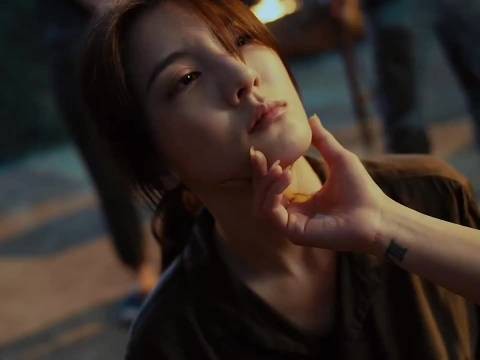 姐姐终寻回亲妹,转头竟撞上不共戴天的仇家!