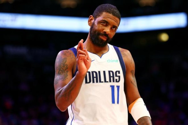 继续发力!欧文第三节5中3贡献9分2板1助1断&带队追到差1分!