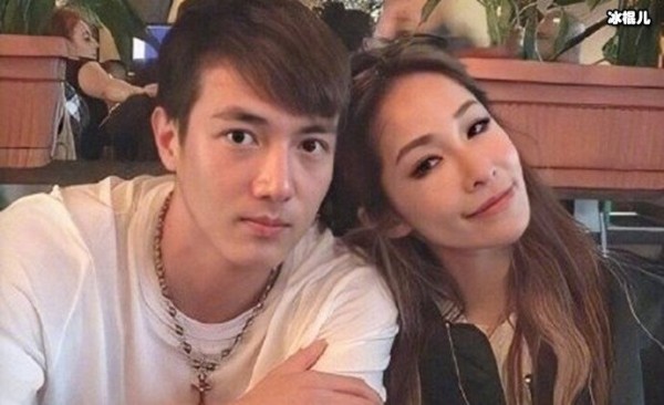 萧亚轩公布恋情, 网友深扒历任并非都是小鲜肉