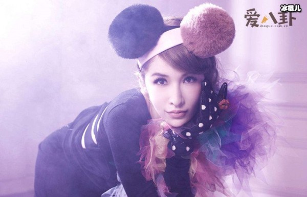 体验萧亚轩的快乐是什么梗? 和萧亚轩的恋爱史有关?