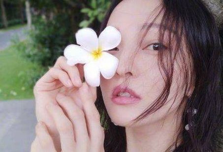 小仙女张韶涵年近40为何还不结婚,揭秘张韶涵坎坷情史啊!