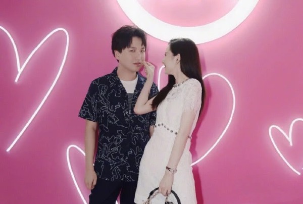 宋祖儿绯闻男友包先生是什么来历