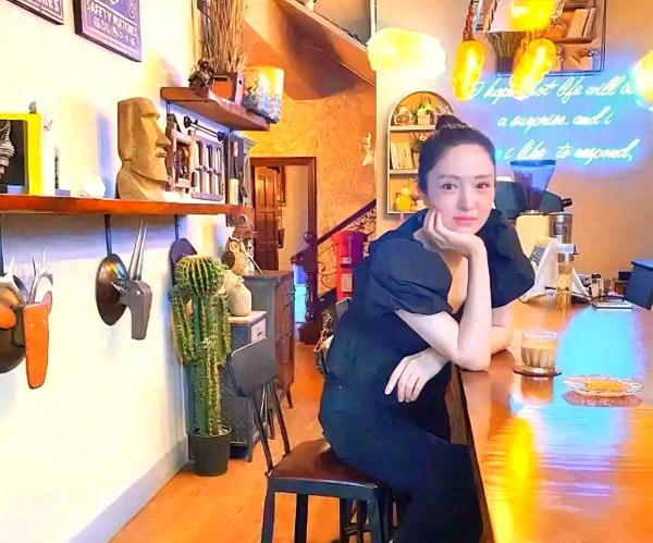 娱乐圈中的六人定律与董璇的情感历程