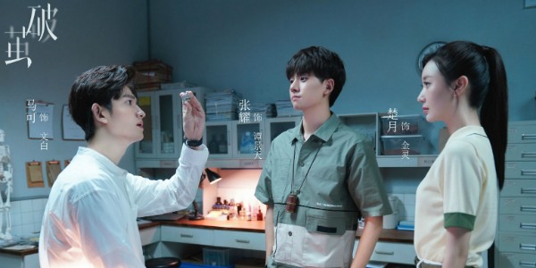 景天妈妈和文白妈妈谁是小三