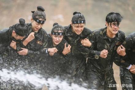 杨幂王威互关,两人是什么关系?