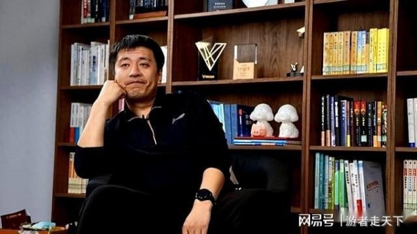 伍佰演唱会视频引争议,前同事曝张雪峰已离婚5年,他怎么回应?