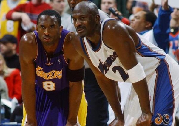 乔丹到底有多“溺爱”科比,看看他对科比的态度你就知道