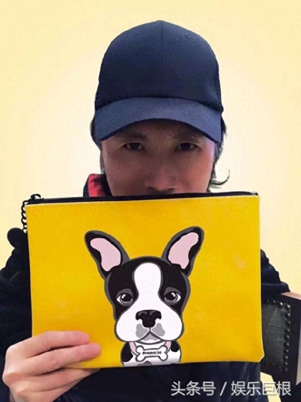 黄子华,从小家庭破裂,因案底无法考警,如今是“栋笃笑”始祖