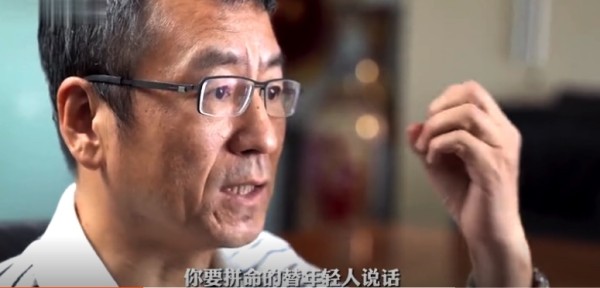 48802138-6533-4911-9B53-B11785ADA12B