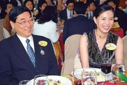 深扒李若彤以往情史和男友郭应泉为什么分手?