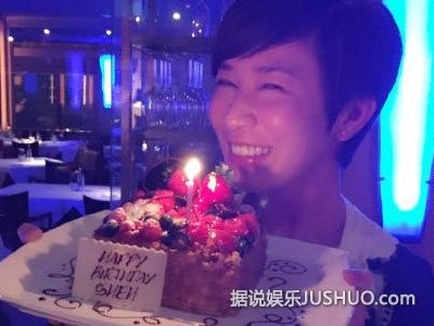 40岁佘诗曼庆生曾志伟出席 揭秘其十段情史