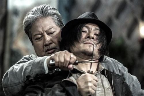 94年洪金宝跟向华强关系紧张吗 洪金宝的势力究竟有多大一览图