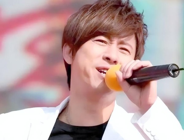 解晓东定居安徽陪父亲!57岁坚持商演,家庭温情圈粉无数