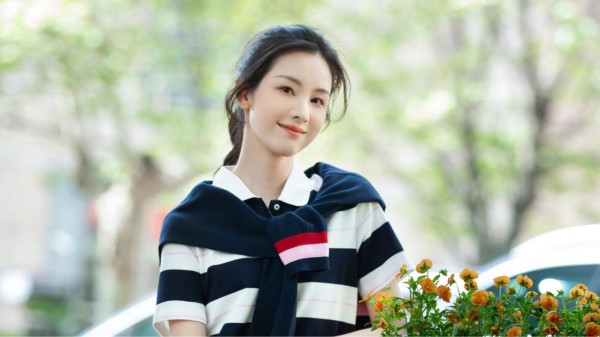 陈都灵回应一直出演配角,说演员不是非得演主角,不在乎网上黑料