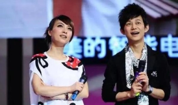 纯粹之情,无需“磕”动 —— 何炅与吴昕的友情篇章