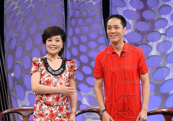 冯远征做客《神州音话》 讲“我把青春献给你”