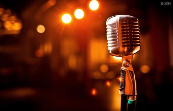 徐怀钰再次签约滚石唱片 平民歌手徐怀钰简介来看被雪藏原因