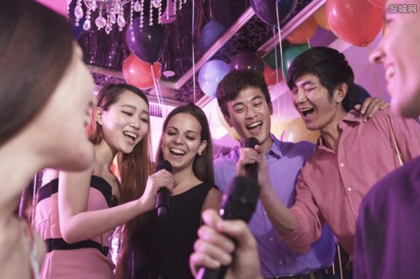 徐怀钰再次签约滚石唱片 平民歌手徐怀钰简介来看被雪藏原因