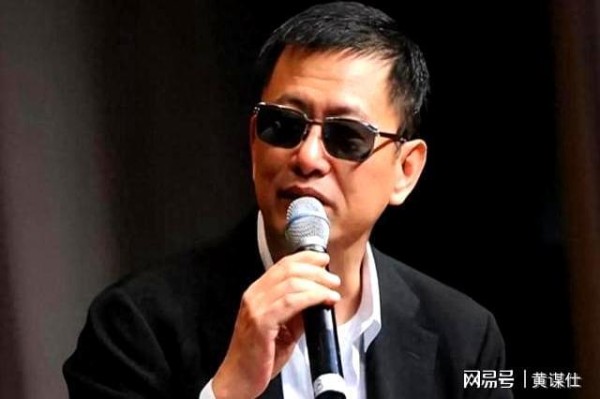 惊动官方了!曝舔手指、目无王法,集体开嫖后,警方终于回应了