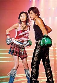 图文:郭富城与绯闻女星藤原纪香再度亲密合作