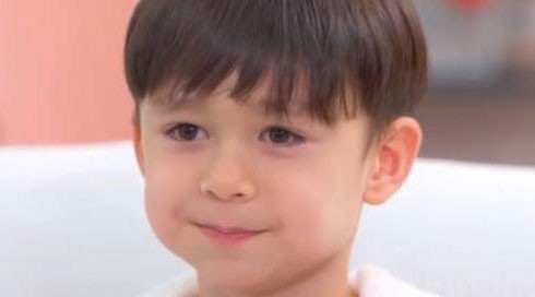 韩国小童星威廉疑被霸凌