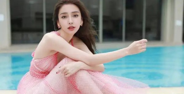 为什么说孙怡董子健离婚的原因，其实和杨颖与黄晓明是一样的？