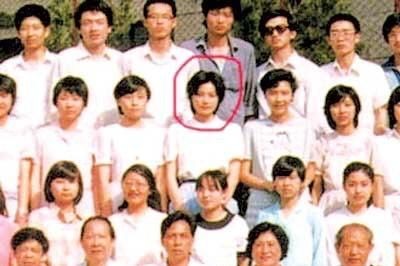 王菲鲜为人知的三角恋,男一因没钱感到自卑,男二出轨经纪人出局