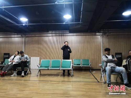 点击进入下一页