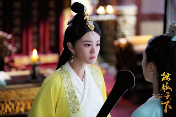 安以轩自曝夫妻生活现状,婚后幸福美满的她如今遇到了第三者?