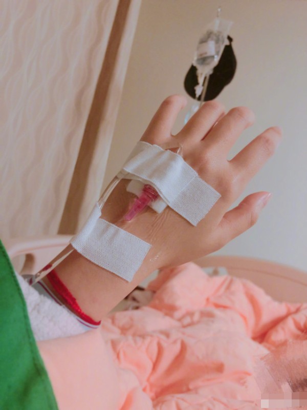 安以轩住院,娱乐圈好友没几个关心,娱乐圈没有真友情吗!