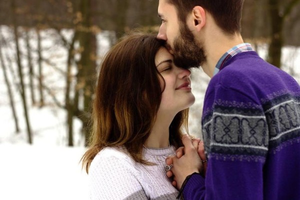 热恋中的情侣, 怎么样保持关系更加牢固避免分手, 你知道吗